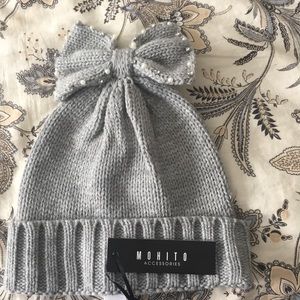 Wool gray hat